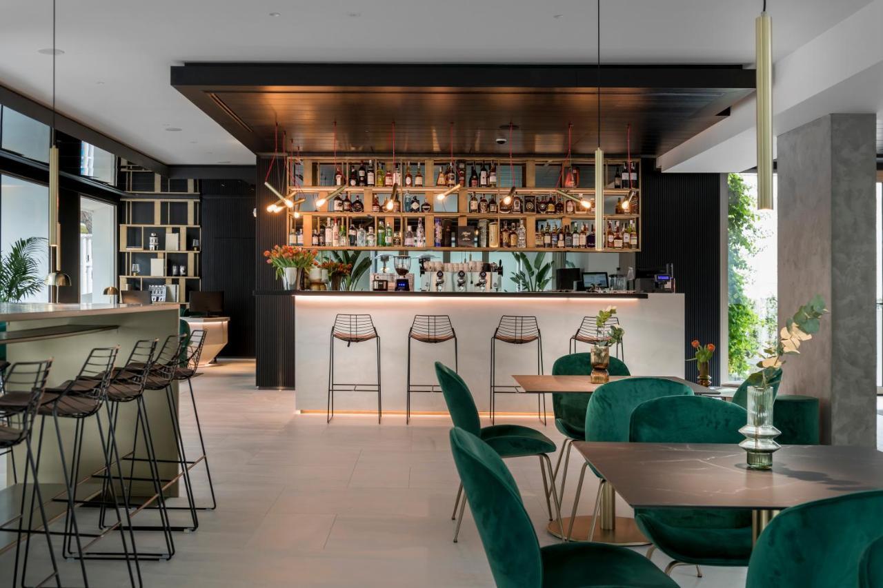 We Me Suite Hotel Riccione Exterior foto